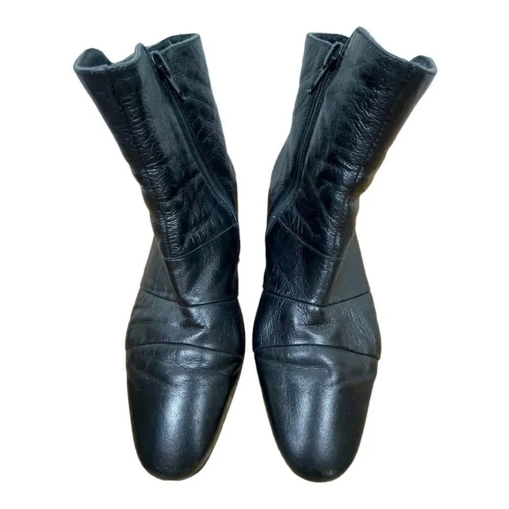 Munro american women